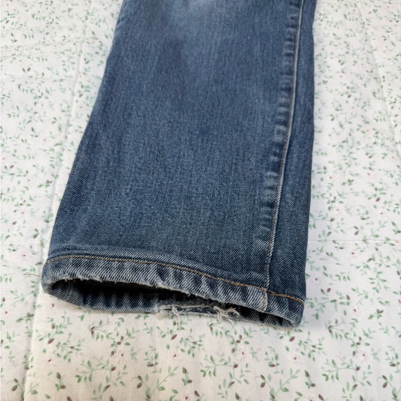 Men’s Buck Mason Maverick Slim Classic Blue Denim Jeans - Picture 3 of 9